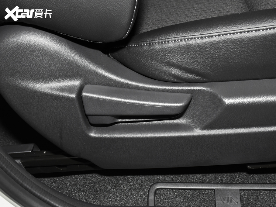 2020_ 220 TURBO CVTA