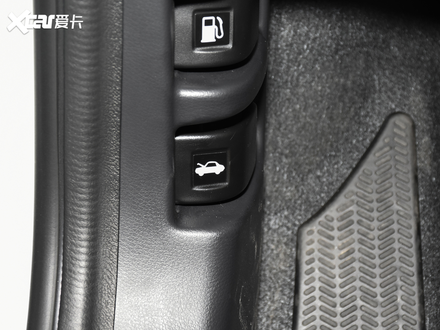 2020_ 220 TURBO CVTA