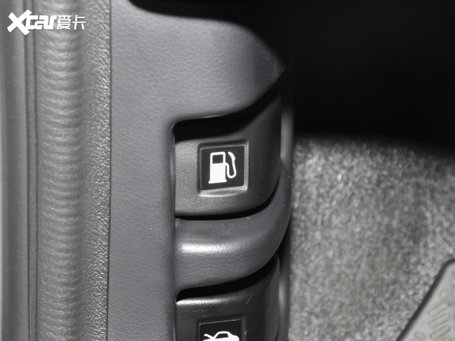 2020_ 220 TURBO CVTA