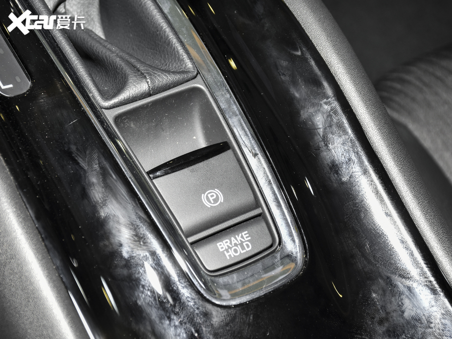 2020_ 220 TURBO CVTA