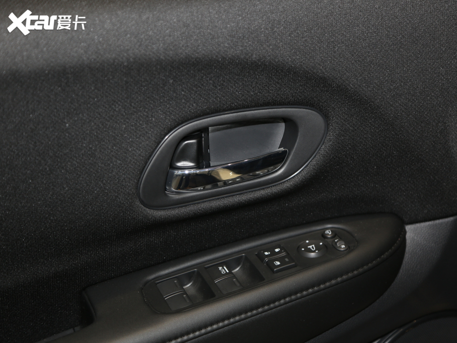 2020_ 220 TURBO CVTӢ