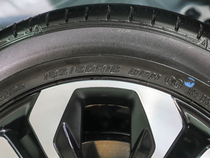 20211.5L CVTԽMax ݆̥ߴ