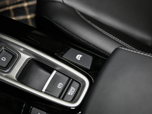 2020��1.5L �J����Ş�� �п؅^