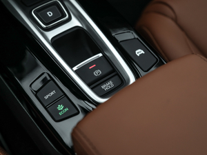 2020��1.5L �J����Ş�� �v܇�Ƅ�(d��ng)��