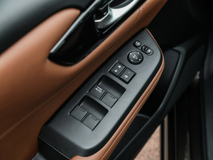 2020��1.5L �J����Ş�� ���{܇�����ƅ^	