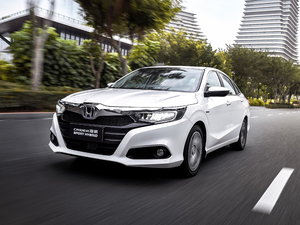 2020��1.5L �J����Ş�� ���w���^