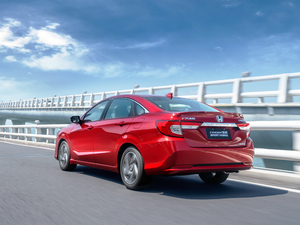 2020��1.5L �J����Ş�� ���w���^