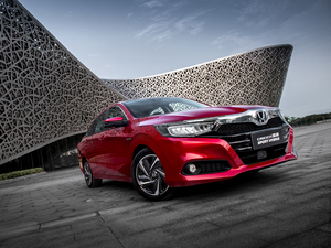 2020��1.5L �J����Ş�� ���w���^