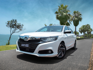 2020��1.5L �J����Ş�� ���w���^