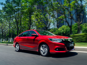 2020��1.5L �J����Ş�� ���w���^