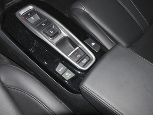 2020��1.5L �J���I�Ȱ� �п؅^