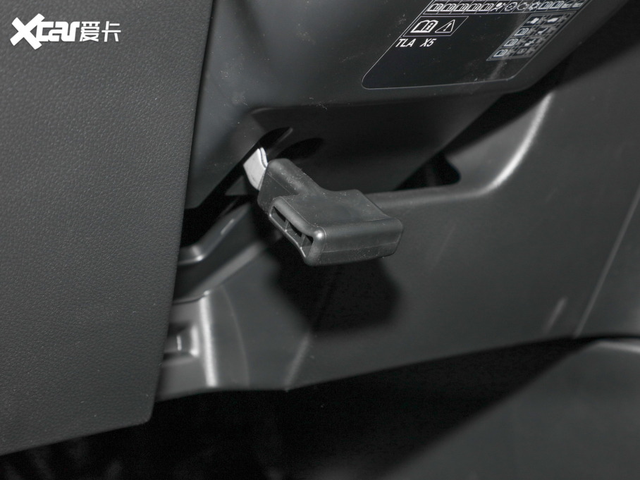 2021Ӱ 240TURBO ք(dng)(q)Ӣ