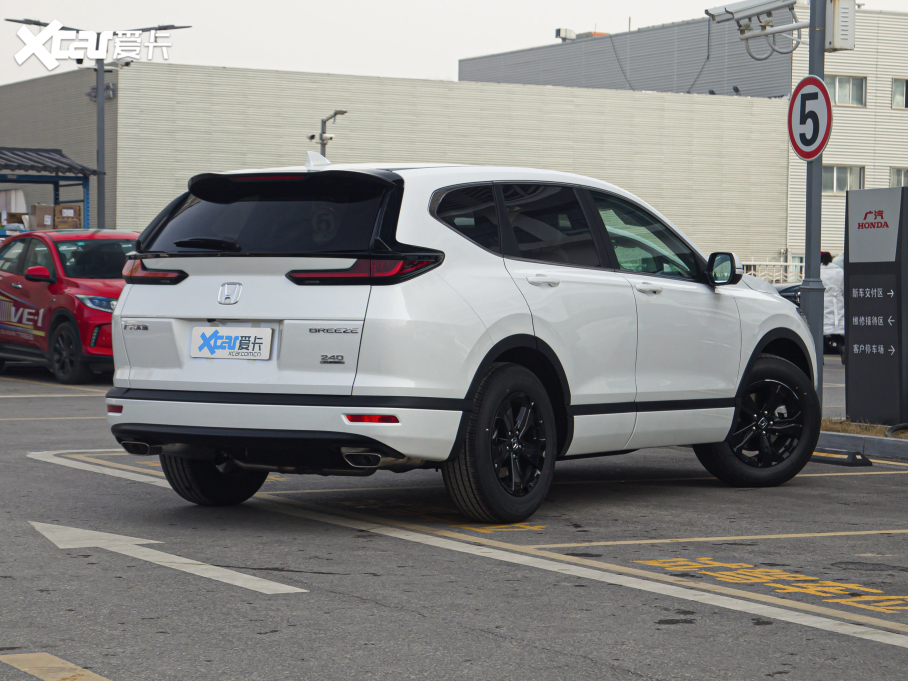 2021Ӱ 240TURBO CVT