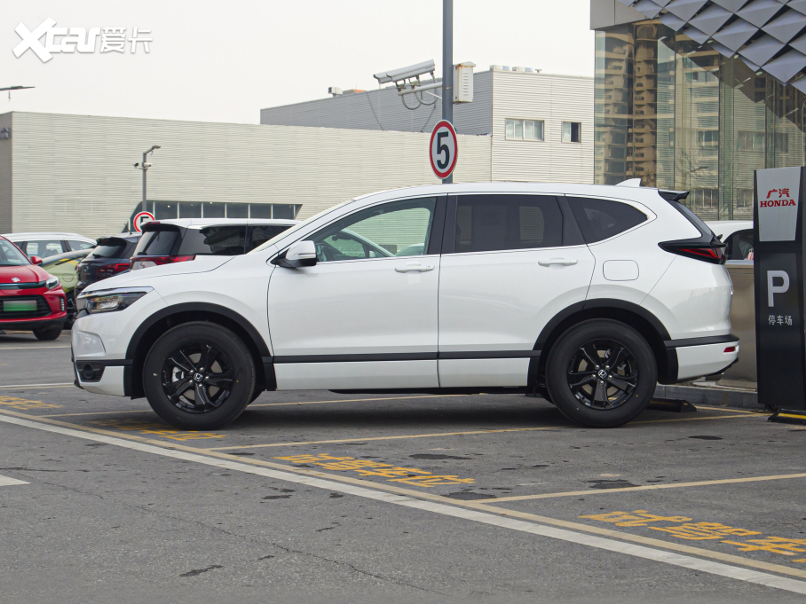 2021Ӱ 240TURBO CVT