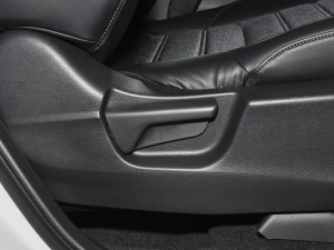 2021240TURBO CVT(q)A g