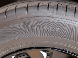 2021240TURBO CVT򌾫Ӣ ^