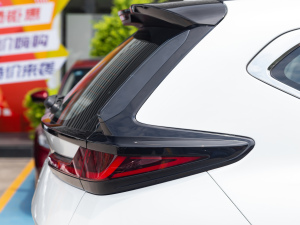 2021240TURBO CVT򌾫Ӣ ^