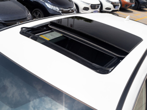 2021240TURBO CVT򌾫Ӣ ^