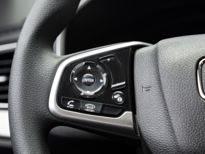 2021240TURBO CVT򌾫Ӣ п؅^