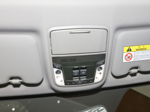 2021240TURBO քӃ򌾫Ӣ п؅^