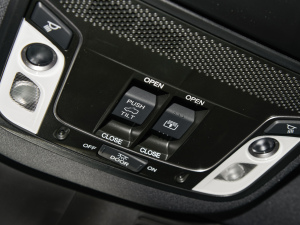 2021240TURBO CVTҹ п؅^