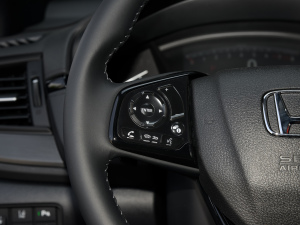 2021240TURBO CVTҹ п؅^