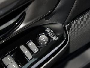 2021240TURBO CVTҹ п؅^