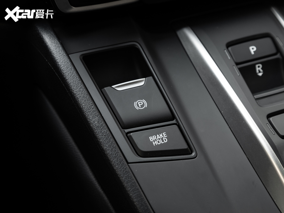 2021���Ӱ�J����� 2.0L ����J�����A��