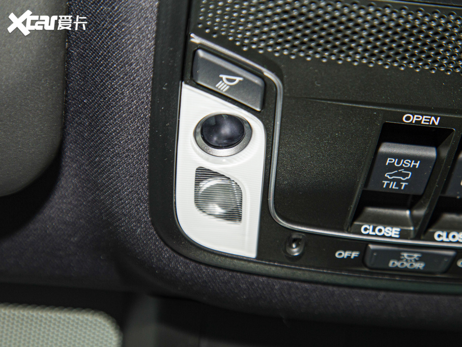 2021���Ӱ�J����� 2.0L ����J����ҹ��