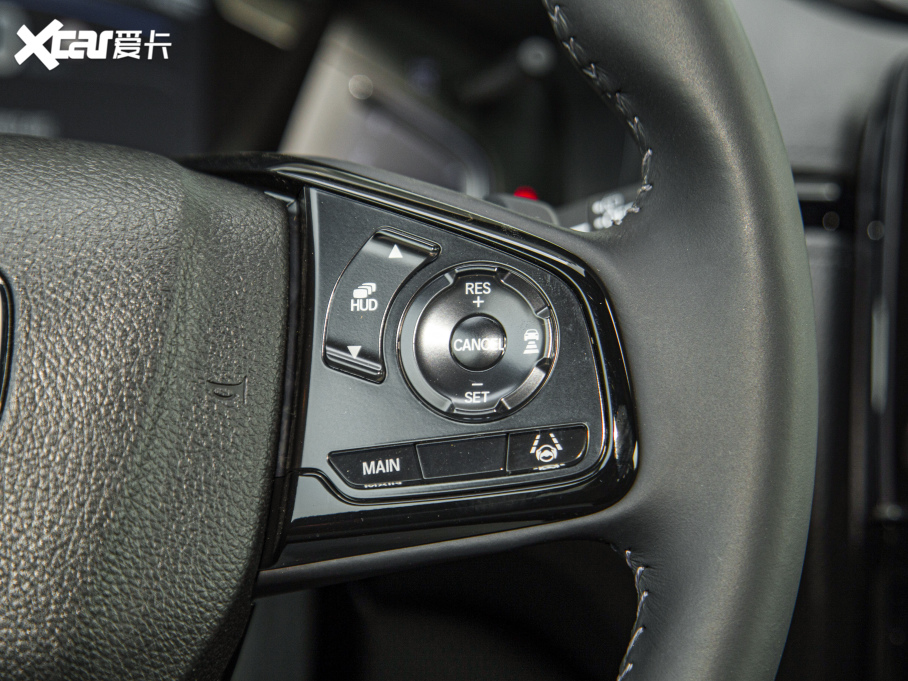 2021���Ӱ�J�����(d��ng) 2.0L ���(q��)�J����ҹ��