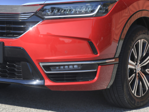 2022款e:PHEV 尊享版 前雾灯