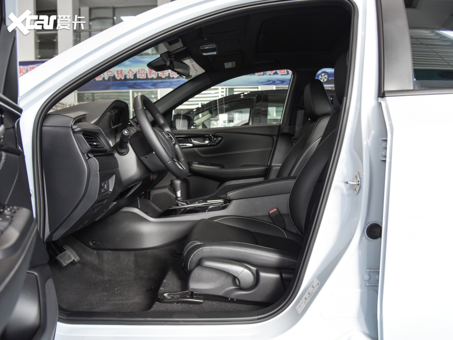 2022������ 180Turbo CVT��ҹ��