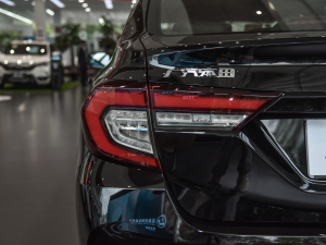 2022180Turbo CVT (ji)^