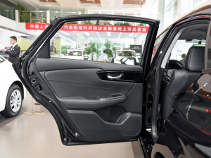 2022款180Turbo CVT智享版 左后车门