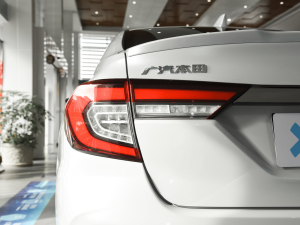 2022180Turbo CVTҹ ^