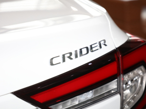 2022款180Turbo CVT豪华版 细节外观