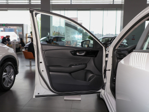 2022180Turbo CVTA {λ܇T