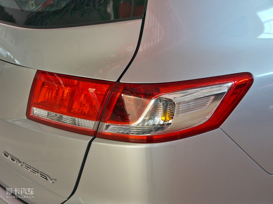 2009��?yu��n)W��ِ 2.4L �I(l��ng)���