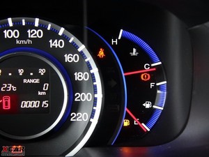 2009款2.4L 豪华版 中控区