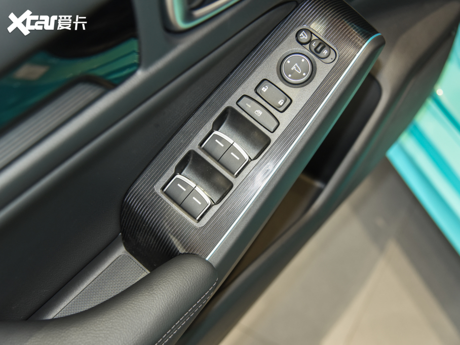 2022͸ 240TURBO CVTҹA