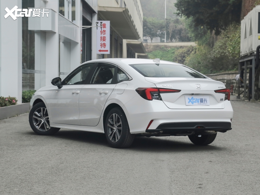 2022͸ 240TURBO CVTƼ