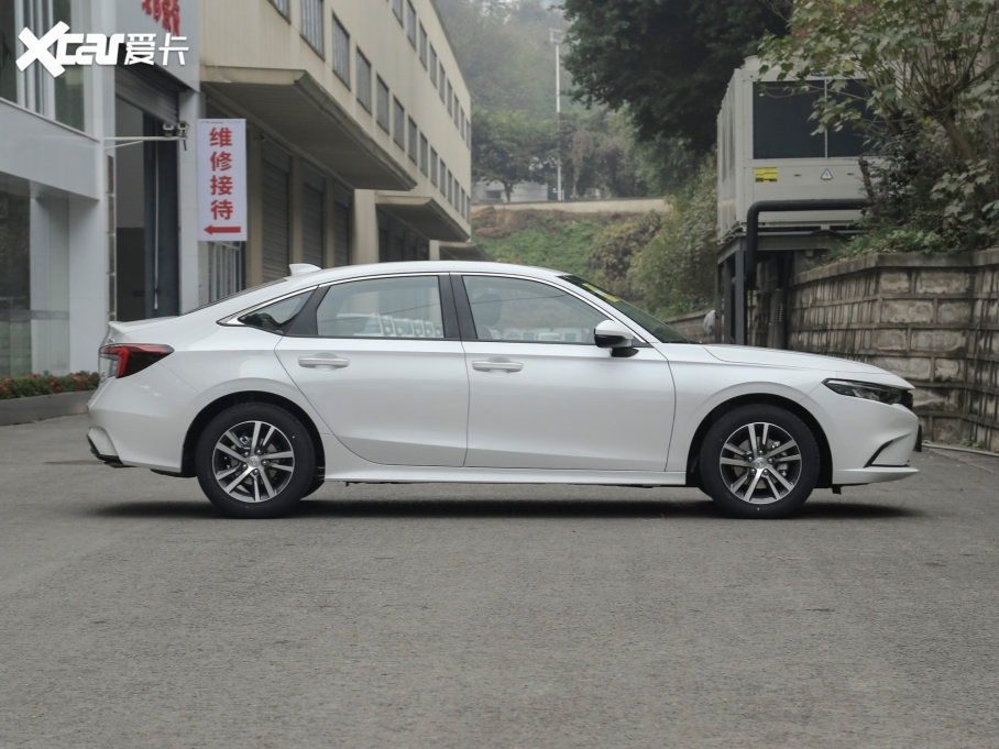 2022͸ 240TURBO CVTƼ