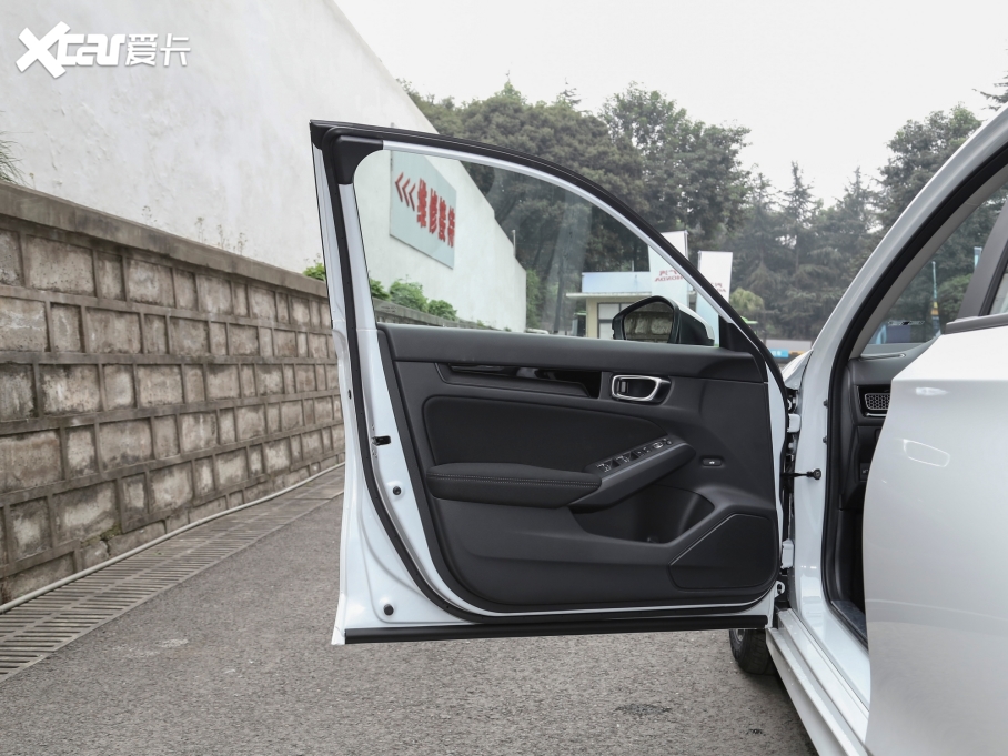 2022͸ 240TURBO CVTƼ