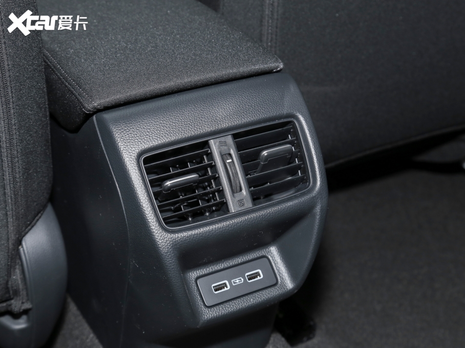 2022͸ 240TURBO CVTƼ