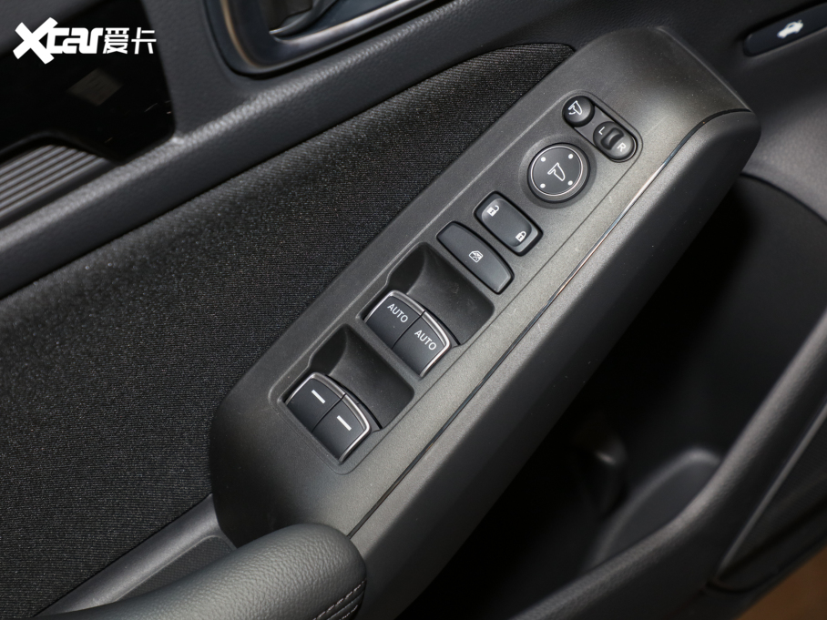 2022͸ 240TURBO CVTҹƼ