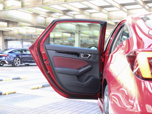 2022240TURBO CVT ܇T