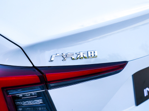 2022240TURBO CVT (x)(ji)^