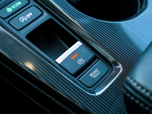 2022240TURBO CVT v܇Ƅ