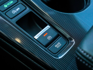 2022240TURBO CVT v܇Ƅ