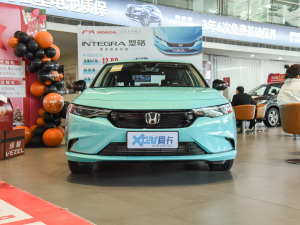 2022240TURBO CVTҹA ǰ